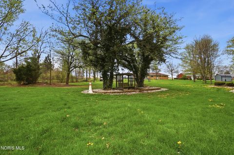 Tiny photo for 23526 W Manor Drive, Genoa, OH 43430 (MLS # 10006296)