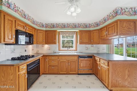 Tiny photo for 23526 W Manor Drive, Genoa, OH 43430 (MLS # 10006296)