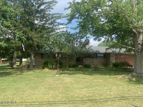Tiny photo for 212 Cleveland Avenue, Defiance, OH 43512 (MLS # 10011779)
