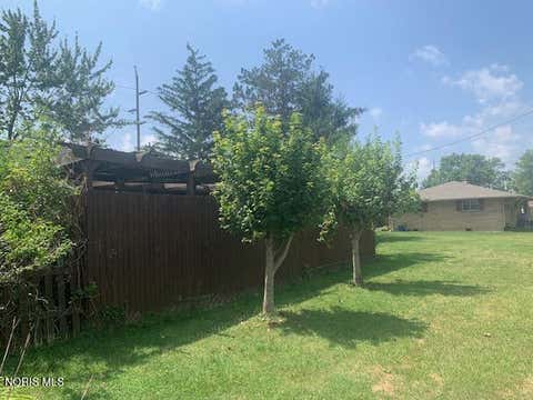 Tiny photo for 212 Cleveland Avenue, Defiance, OH 43512 (MLS # 10011779)