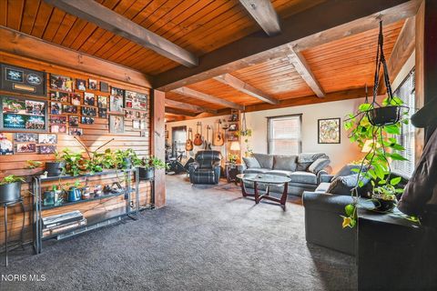 Tiny photo for 635 Wright Avenue, Toledo, OH 43609 (MLS # 10005650)