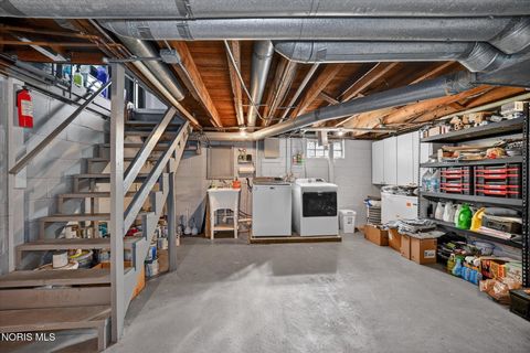 Tiny photo for 635 Wright Avenue, Toledo, OH 43609 (MLS # 10005650)