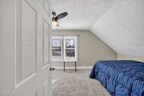 Tiny photo for 635 Wright Avenue, Toledo, OH 43609 (MLS # 10005650)