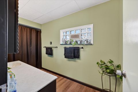 Tiny photo for 635 Wright Avenue, Toledo, OH 43609 (MLS # 10005650)