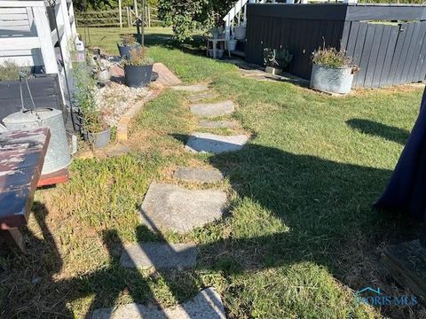 Tiny photo for 2467 Rice Road, Fremont, OH 43420 (MLS # 10006767)