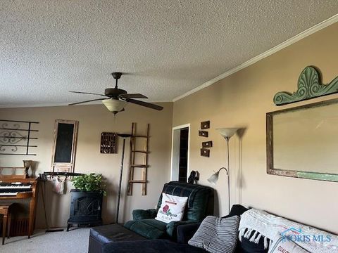 Tiny photo for 2467 Rice Road, Fremont, OH 43420 (MLS # 10006767)