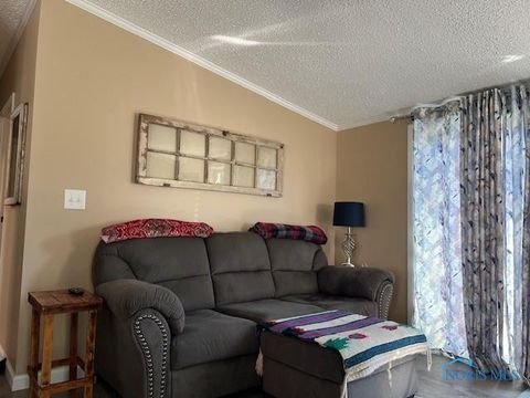 Tiny photo for 2467 Rice Road, Fremont, OH 43420 (MLS # 10006767)