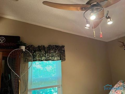 Tiny photo for 2467 Rice Road, Fremont, OH 43420 (MLS # 10006767)