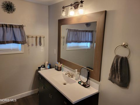 Tiny photo for 128 E Montford Avenue, Ada, OH 45810 (MLS # 10006603)