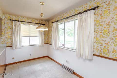Tiny photo for 5036 Valley Forge Drive, Toledo, OH 43613 (MLS # 10008786)