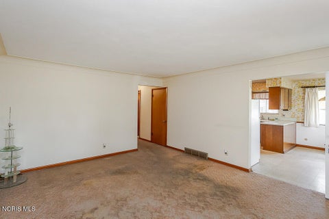 Tiny photo for 5036 Valley Forge Drive, Toledo, OH 43613 (MLS # 10008786)