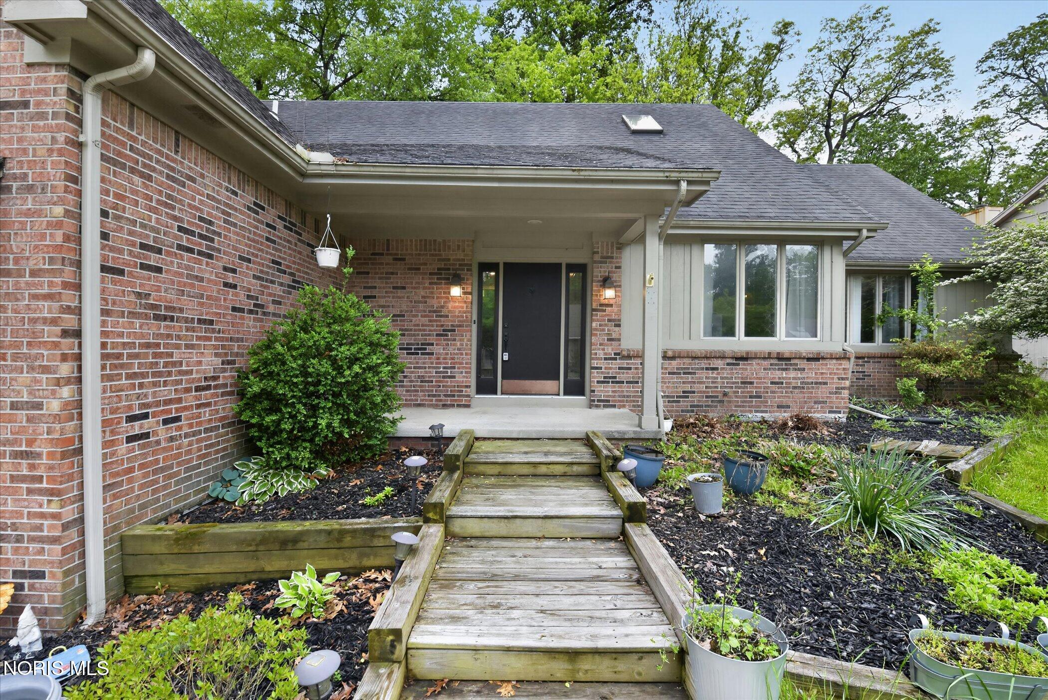 5117 Brenden Way