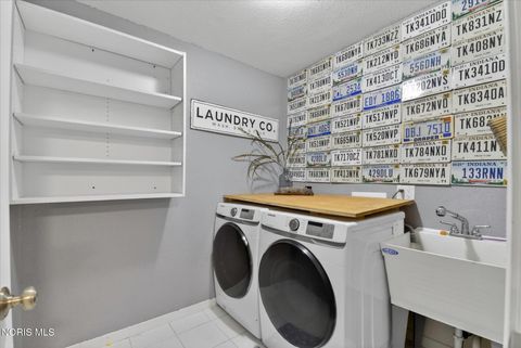 Tiny photo for 5117 Brenden Way, Sylvania, OH 43560 (MLS # 10007721)
