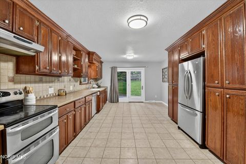 Tiny photo for 5117 Brenden Way, Sylvania, OH 43560 (MLS # 10007721)