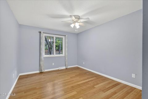 Tiny photo for 5117 Brenden Way, Sylvania, OH 43560 (MLS # 10007721)