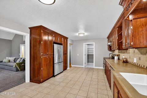 Tiny photo for 5117 Brenden Way, Sylvania, OH 43560 (MLS # 10007721)