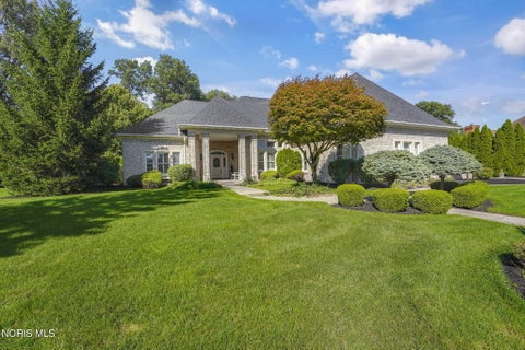 Photo of 336 Pheasant Run Place, Findlay, OH 45840 (MLS # 10014000)