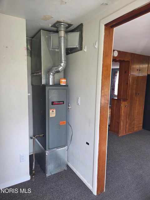 Tiny photo for 617 Lynn Street, Findlay, OH 45840 (MLS # 10005942)