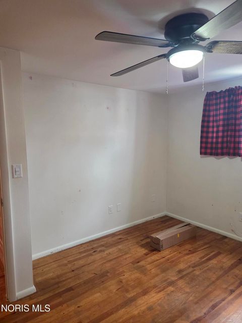 Tiny photo for 617 Lynn Street, Findlay, OH 45840 (MLS # 10005942)