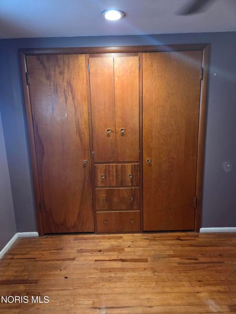 Tiny photo for 617 Lynn Street, Findlay, OH 45840 (MLS # 10005942)