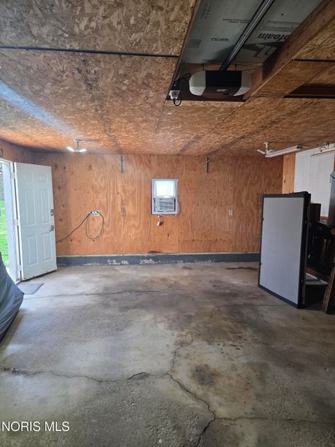 Tiny photo for 617 Lynn Street, Findlay, OH 45840 (MLS # 10005942)