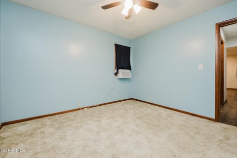 Tiny photo for 807 Selby Street, Findlay, OH 45840 (MLS # 10014061)