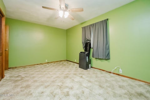 Tiny photo for 807 Selby Street, Findlay, OH 45840 (MLS # 10014061)