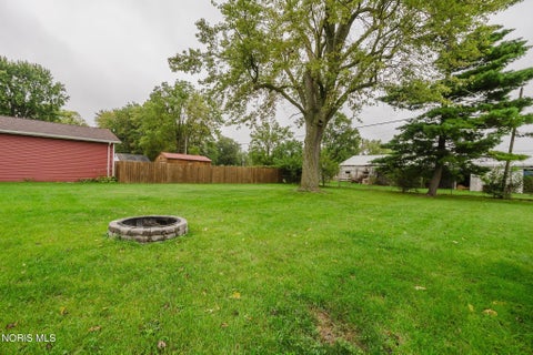 Tiny photo for 807 Selby Street, Findlay, OH 45840 (MLS # 10014061)