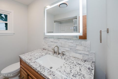 Tiny photo for 807 Selby Street, Findlay, OH 45840 (MLS # 10014061)