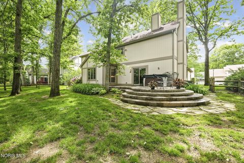 Tiny photo for 2736 Joelle Drive, Toledo, OH 43617 (MLS # 10008401)