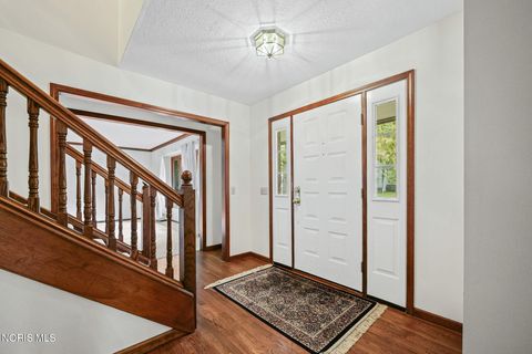 Tiny photo for 2736 Joelle Drive, Toledo, OH 43617 (MLS # 10008401)
