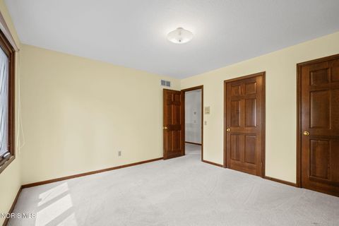Tiny photo for 2736 Joelle Drive, Toledo, OH 43617 (MLS # 10008401)