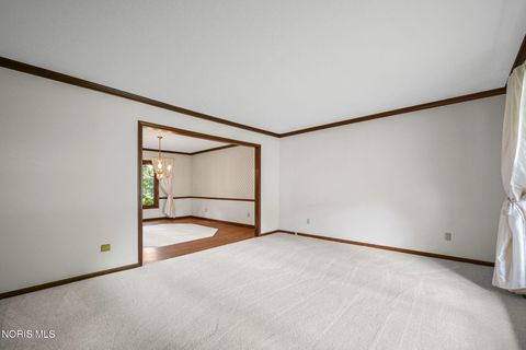 Tiny photo for 2736 Joelle Drive, Toledo, OH 43617 (MLS # 10008401)
