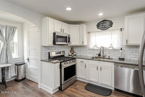 Tiny photo for 159 Princeton Drive, Toledo, OH 43614 (MLS # 10012357)
