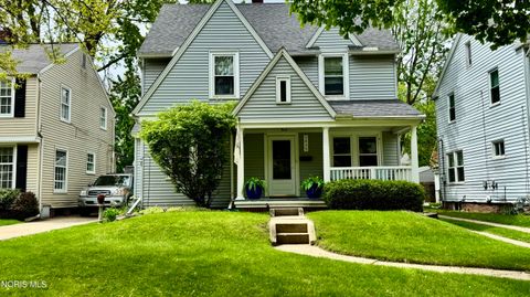 Photo of 3839 Woodmont Road, Toledo, OH 43613 (MLS # 10007037)