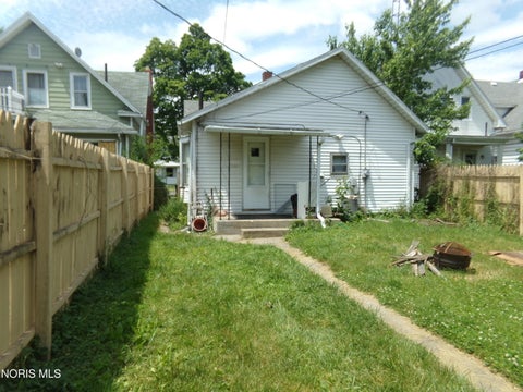 Tiny photo for 349 Raymer Boulevard, Toledo, OH 43605 (MLS # 10008910)