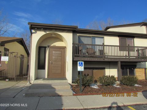 Tiny photo for 1666 Brownstone Boulevard #Apt 524, Toledo, OH 43614 (MLS # 10004906)