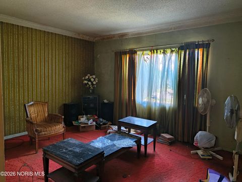 Tiny photo for 1816 Clay Avenue, Toledo, OH 43608 (MLS # 10003265)