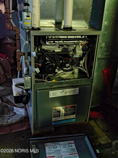 Tiny photo for 1816 Clay Avenue, Toledo, OH 43608 (MLS # 10003265)