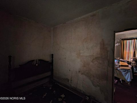 Tiny photo for 1816 Clay Avenue, Toledo, OH 43608 (MLS # 10003265)