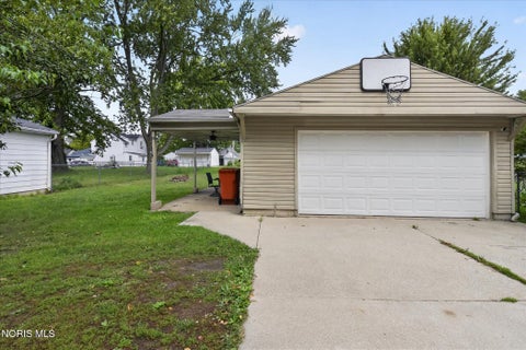 Tiny photo for 904 W Sandusky Street, Findlay, OH 45840 (MLS # 10013931)