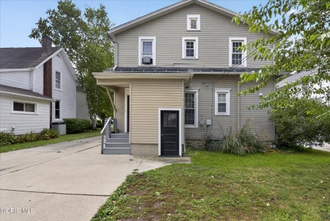 Tiny photo for 904 W Sandusky Street, Findlay, OH 45840 (MLS # 10013931)