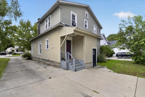 Tiny photo for 904 W Sandusky Street, Findlay, OH 45840 (MLS # 10013931)