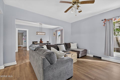 Tiny photo for 904 W Sandusky Street, Findlay, OH 45840 (MLS # 10013931)