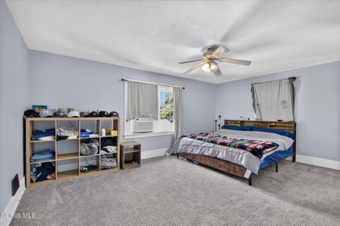 Tiny photo for 904 W Sandusky Street, Findlay, OH 45840 (MLS # 10013931)