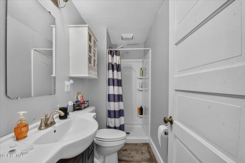 Tiny photo for 904 W Sandusky Street, Findlay, OH 45840 (MLS # 10013931)
