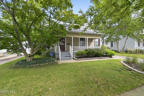 Tiny photo for 904 W Sandusky Street, Findlay, OH 45840 (MLS # 10013931)