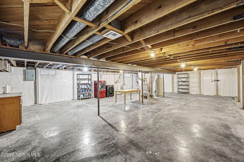 Tiny photo for 707 Winterhaven Drive, Findlay, OH 45840 (MLS # 10003730)