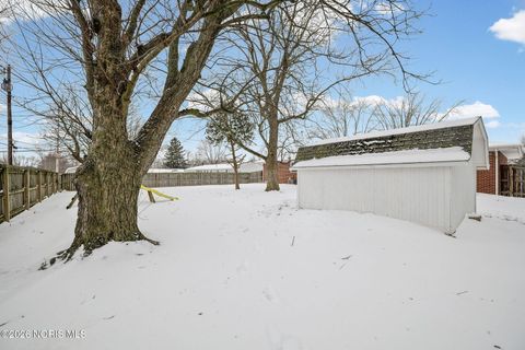 Tiny photo for 707 Winterhaven Drive, Findlay, OH 45840 (MLS # 10003730)