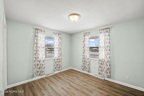 Tiny photo for 707 Winterhaven Drive, Findlay, OH 45840 (MLS # 10003730)